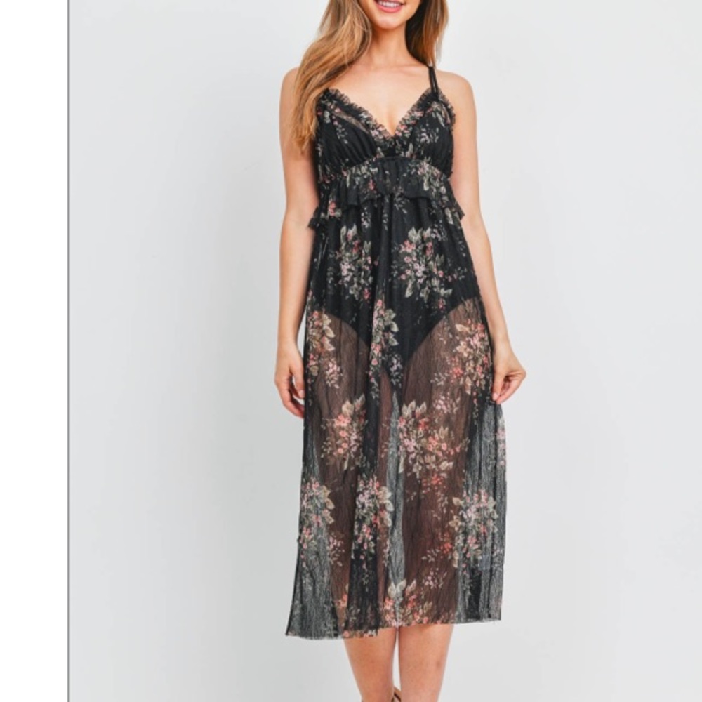Black floral sheer strappy V-neck ruffle open back overlay midi dress. Pretty!🌸 - Picture 1 of 16